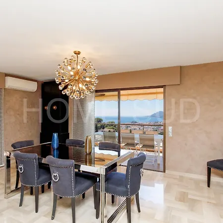 Palatine Apartman *